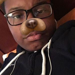 Meet your Posher, Maddox